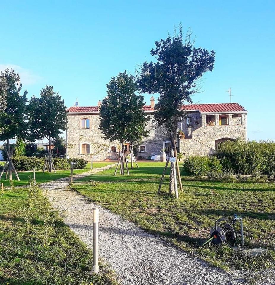 Masseria Fontana Dei Fieri Pietrelcina Luaran gambar